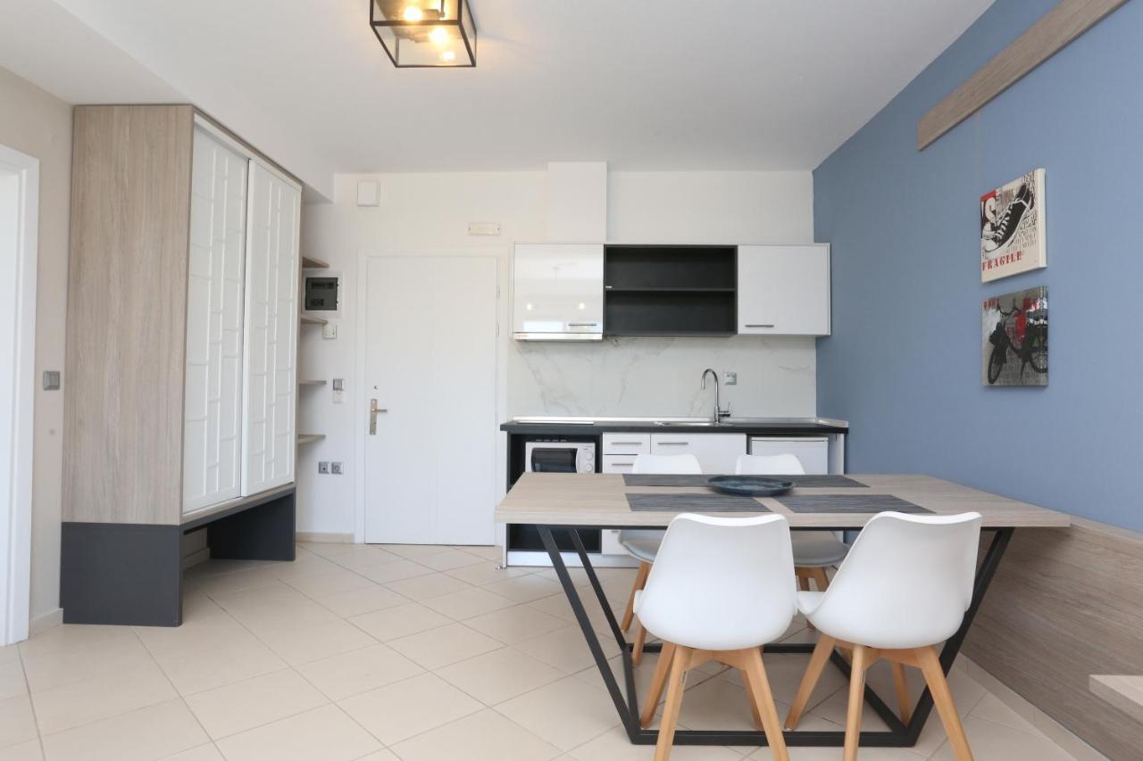 Agreste Luxury Apartments Παλιούρι Εξωτερικό φωτογραφία